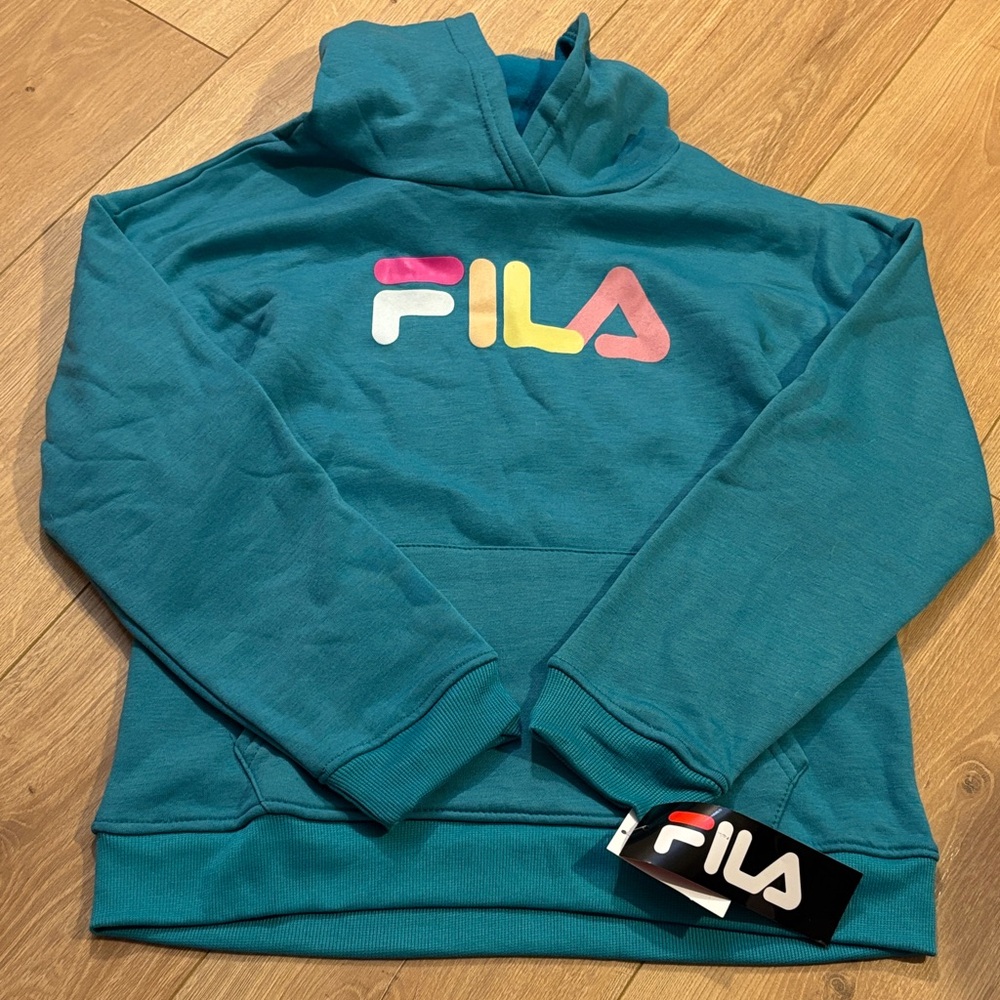 💙 Fila Sweatshirt NWT 💙